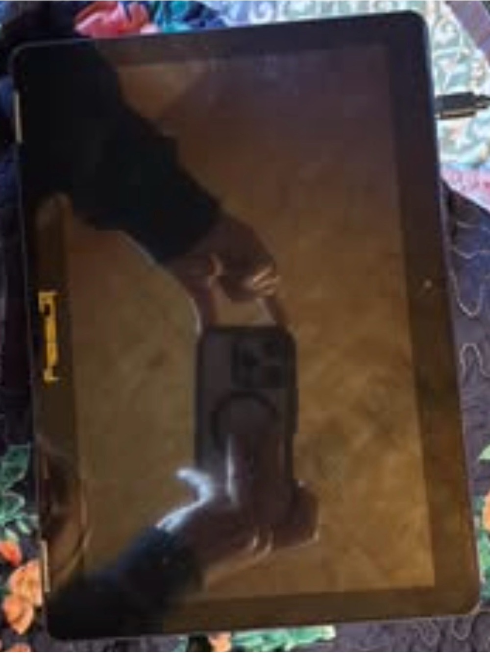 Tablet - Picture 2 of 4